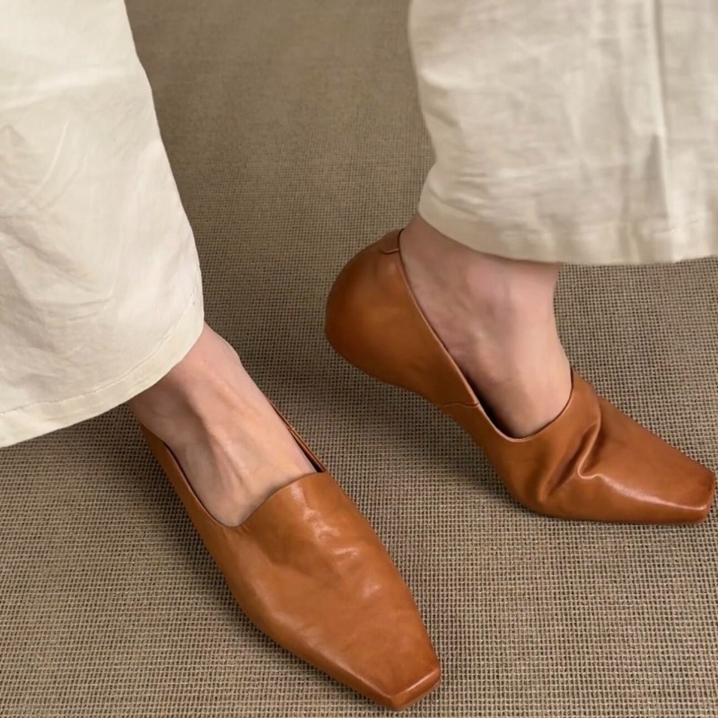 Pointed Toe Flat - Retro płaskie mokasyny damskie wsuwane w
