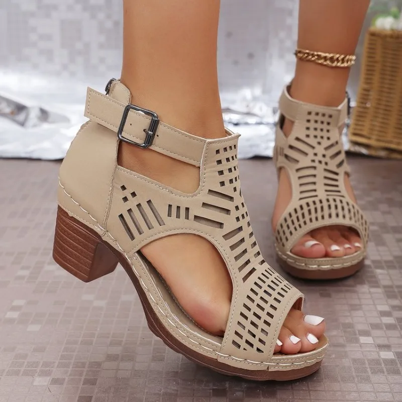 Sandały damskie w stylu rzymsk – Cork Wedge Sandal recenzja i cena